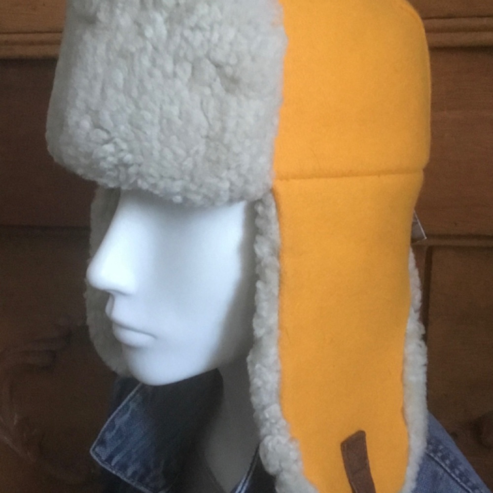 CrownCap Shearling Aviator - Picture 2 of 10